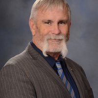 Official portrait of Max Carter II